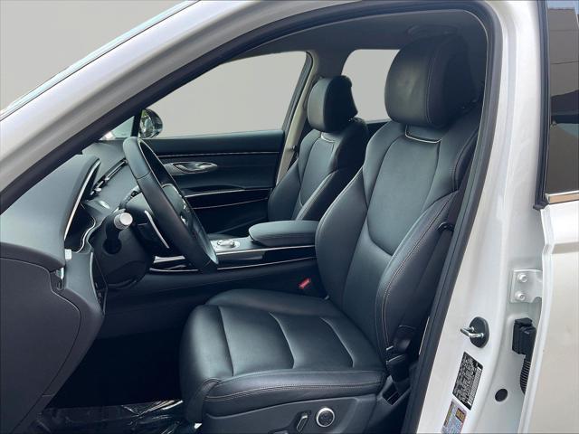 2025 Genesis Gv70 - $31,417