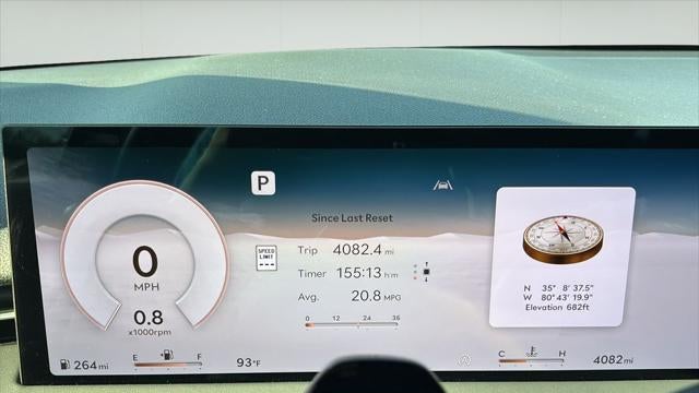 2026 Genesis GV70 2.5T Standard