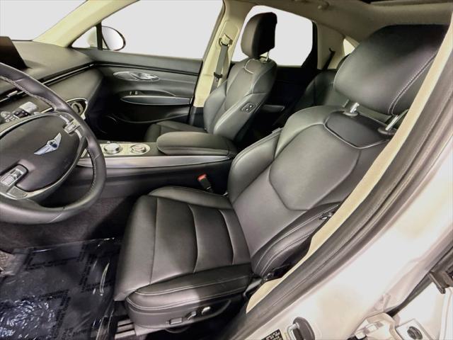 2022 Genesis Gv70 - $29,996