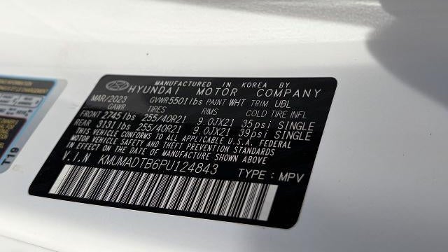 2023 Genesis GV70 2.5T Standard