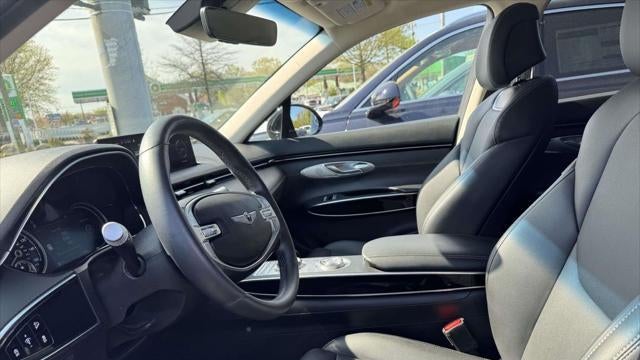 2025 Genesis GV70 2.5T Standard