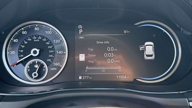 2025 Genesis GV70 2.5T Standard