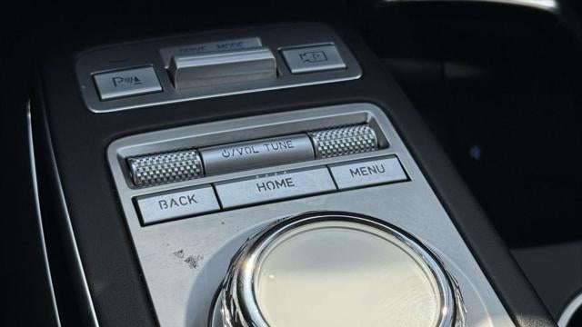 2025 Genesis GV70 2.5T Standard