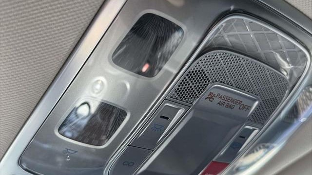 2025 Genesis GV70 2.5T Standard