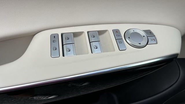 2026 Genesis GV70 2.5T Standard
