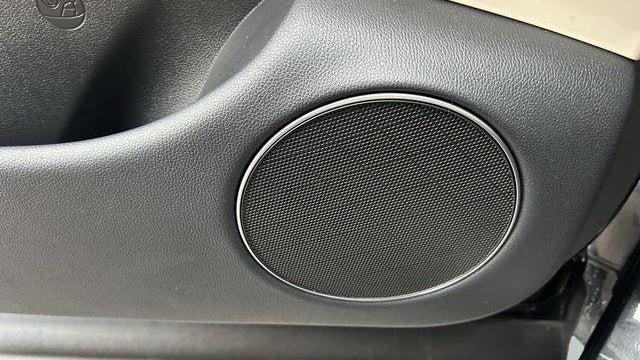 2026 Genesis GV70 2.5T Standard