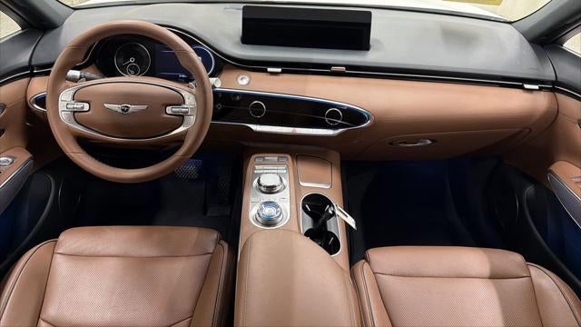 2023 Genesis GV70 2.5T Standard