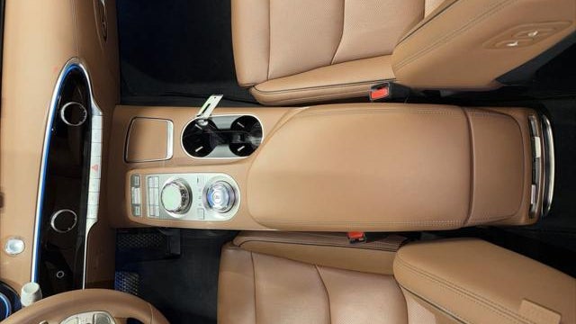 2023 Genesis GV70 2.5T Standard