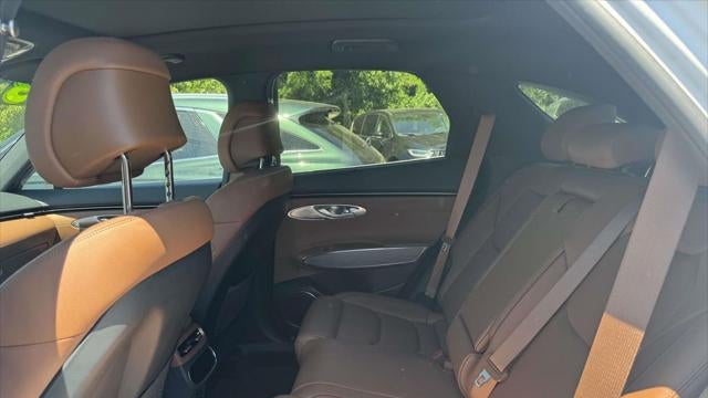 2023 Genesis GV70 2.5T Standard