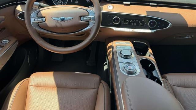 2023 Genesis GV70 2.5T Standard