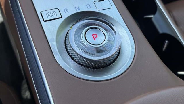 2023 Genesis GV70 2.5T Standard