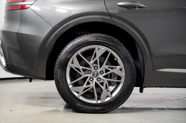 2025 Genesis Gv70 - $30,000
