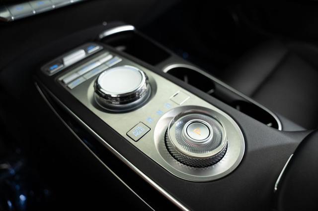 2025 Genesis Gv70 - $30,000