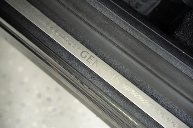 2025 Genesis Gv70 - $30,000