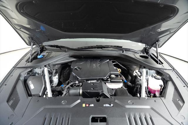 2025 Genesis Gv70 - $30,000