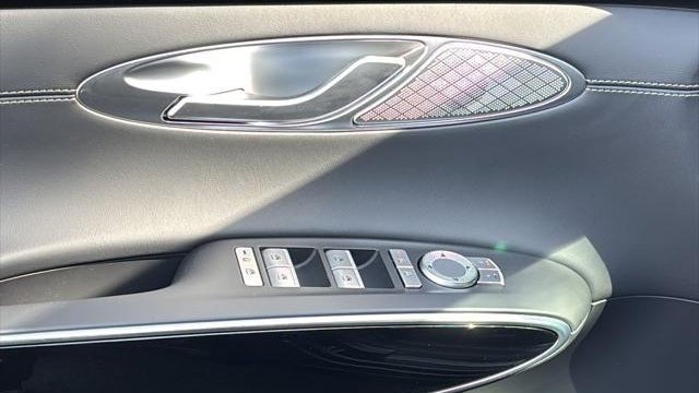 2026 Genesis GV70 2.5T Standard