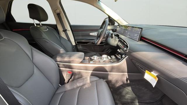 2026 Genesis GV70 2.5T Standard