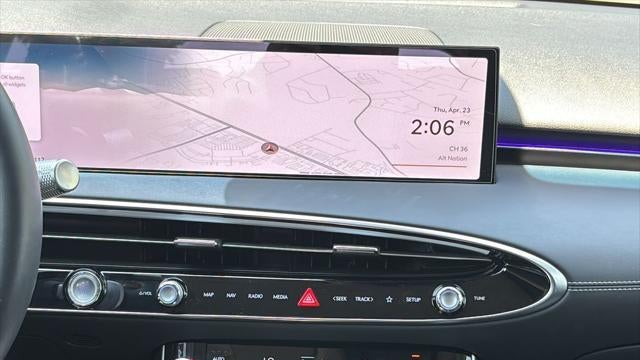 2026 Genesis GV70 2.5T Standard