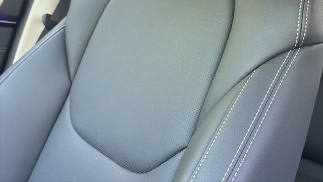2026 Genesis GV70 2.5T Standard