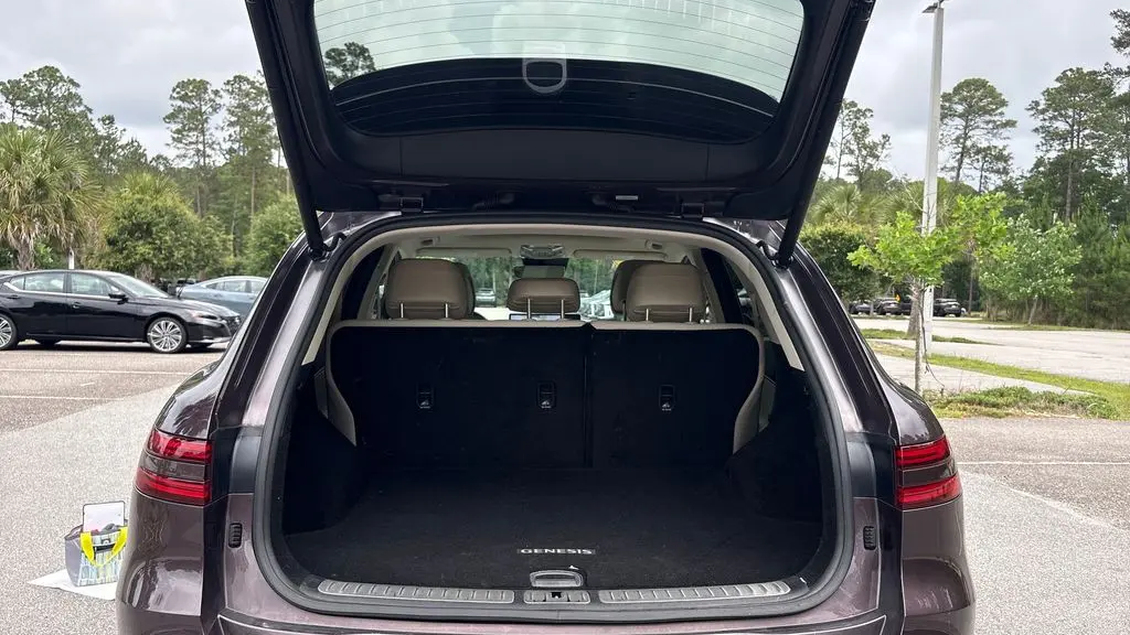 2022 Genesis GV70 2.5T Standard