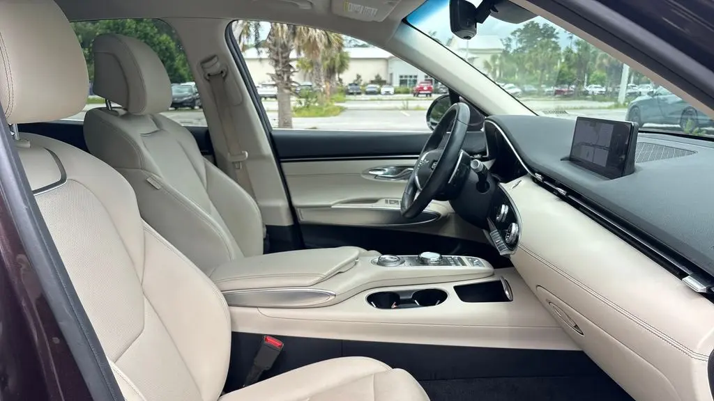 2022 Genesis GV70 2.5T Standard
