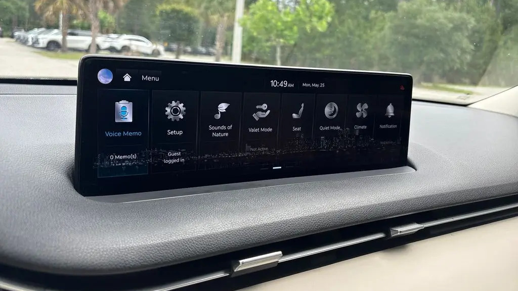 2022 Genesis GV70 2.5T Standard