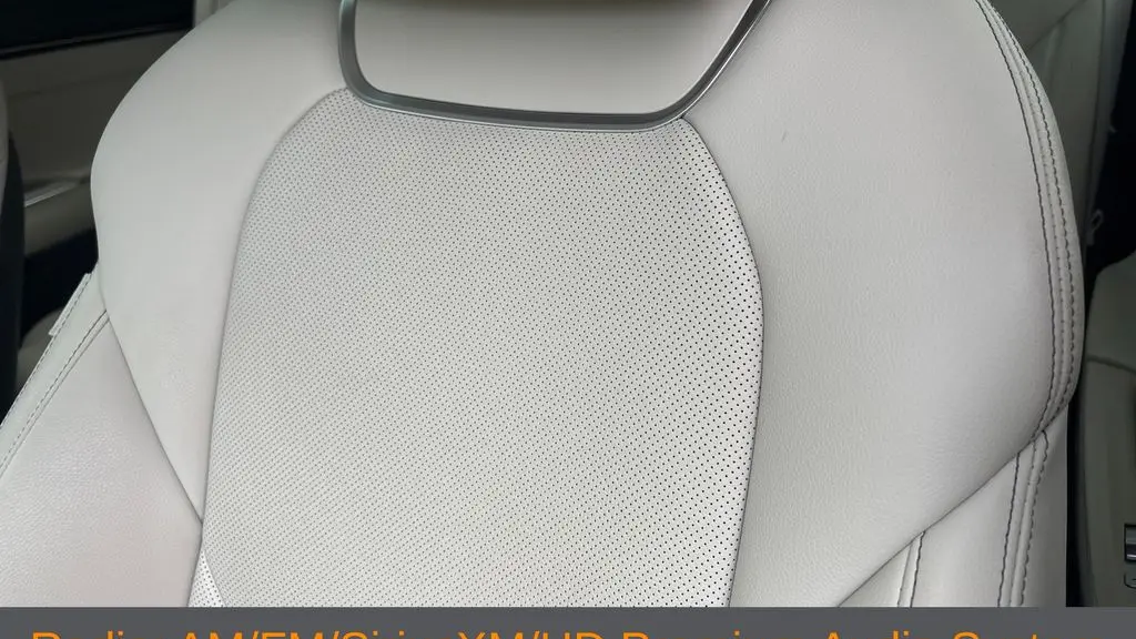 2022 Genesis GV70 2.5T Standard