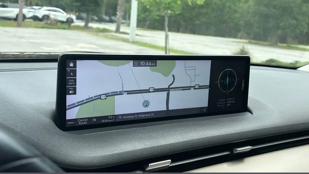 2022 Genesis GV70 2.5T Standard
