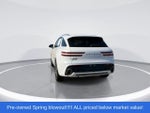 2022 GV70 Thumbnail 6