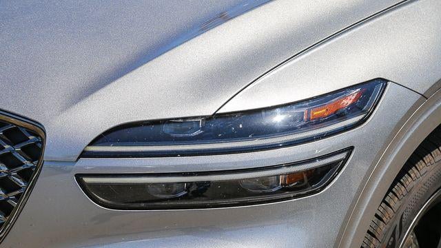 2023 Genesis GV70 2.5T Standard