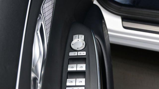 2023 Genesis GV70 2.5T Standard