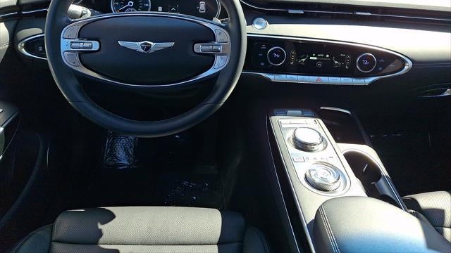 2025 Genesis GV70 2.5T Standard