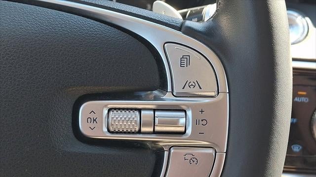 2025 Genesis GV70 2.5T Standard