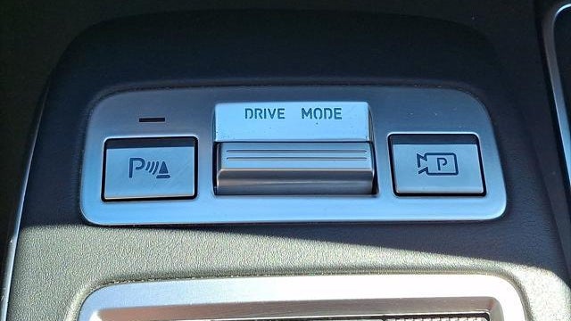2025 Genesis GV70 2.5T Standard