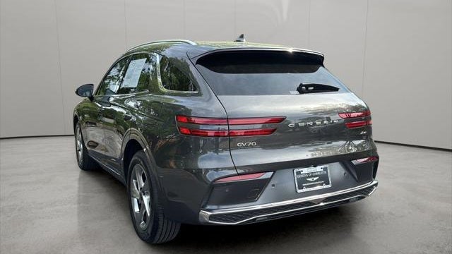 2026 Genesis GV70 2.5T Standard