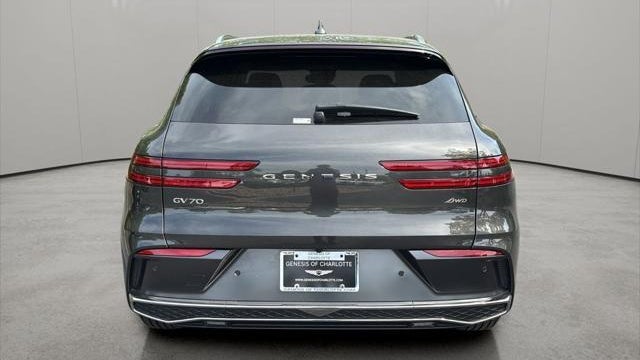 2026 Genesis GV70 2.5T Standard
