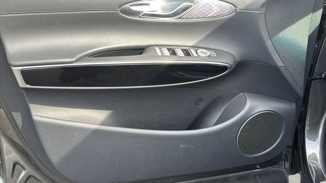 2026 Genesis GV70 2.5T Standard