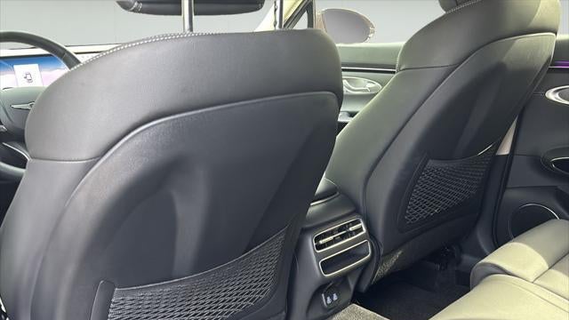 2026 Genesis GV70 2.5T Standard