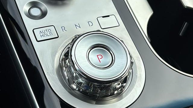 2026 Genesis GV70 2.5T Standard