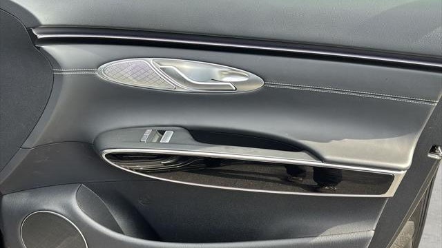 2026 Genesis GV70 2.5T Standard