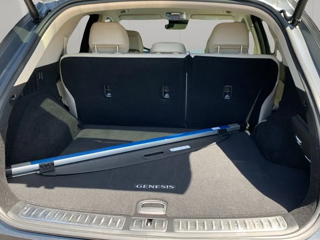2026 Genesis Gv70 - $42,685