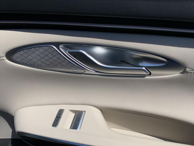 2026 Genesis Gv70 - $43,400