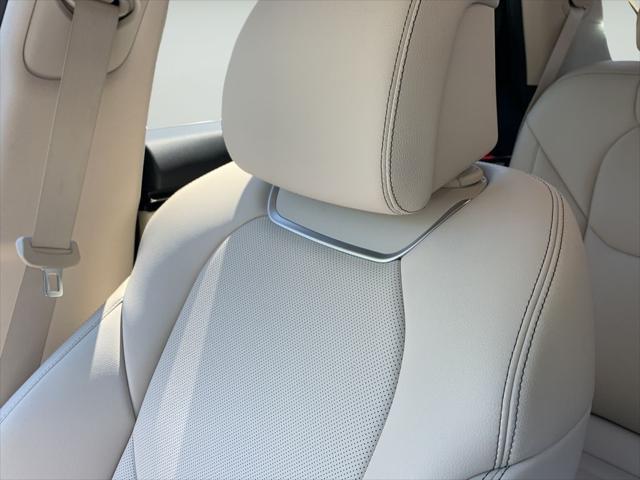 2026 Genesis Gv70 - $43,400