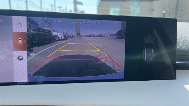 2026 Genesis GV70 2.5T Select