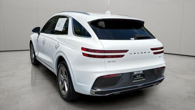 2026 Genesis GV70 2.5T Standard
