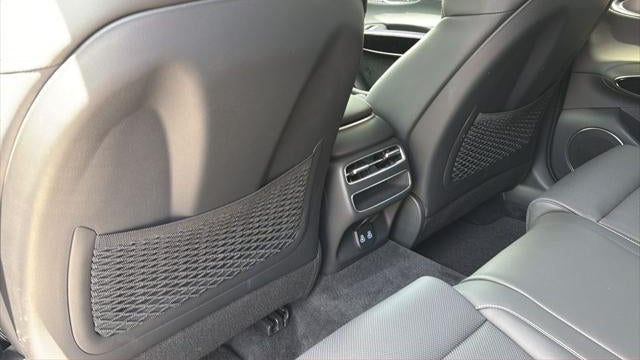2026 Genesis GV70 2.5T Standard