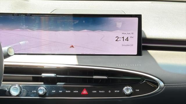 2026 Genesis GV70 2.5T Standard