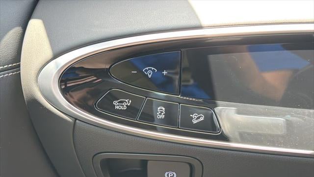 2026 Genesis GV70 2.5T Standard