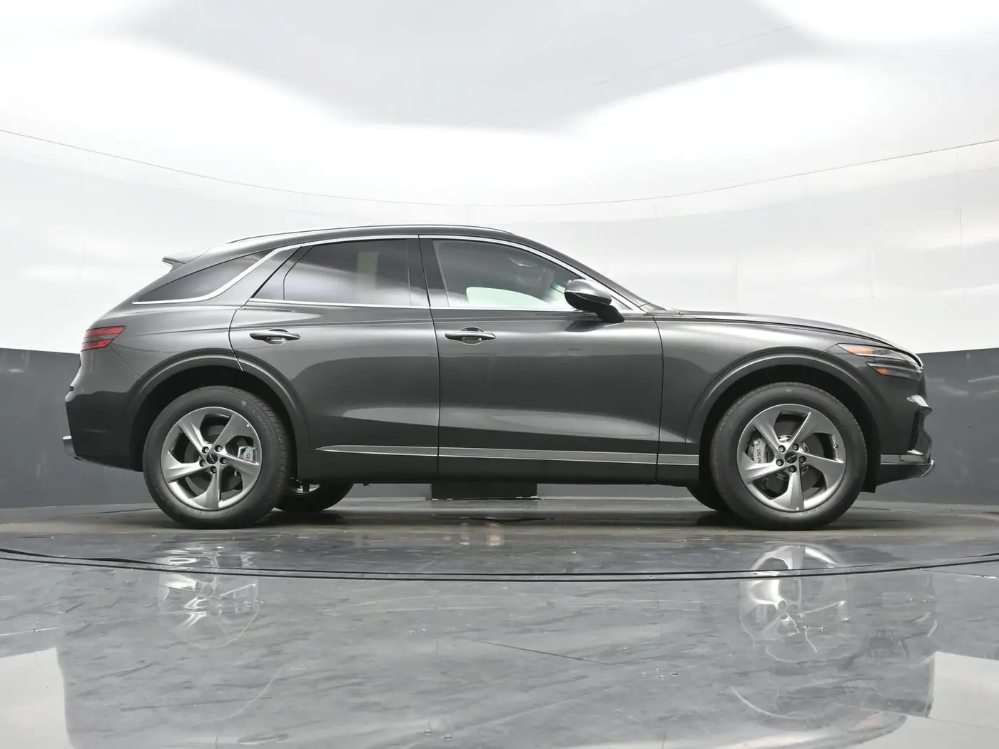 2026 Genesis Gv70 - $41,019