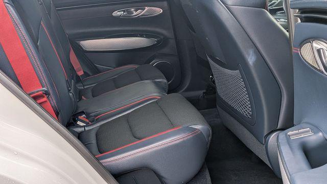 2023 Genesis GV70 2.5T Standard
